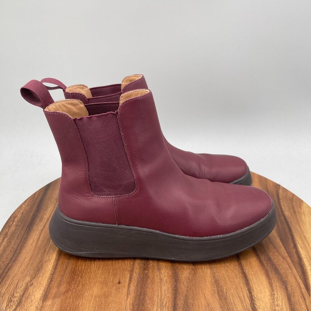 FitFlop F-Mode Boots Womens Size 8.5 Red Flatform Chelsea Casual Comfort Shoes